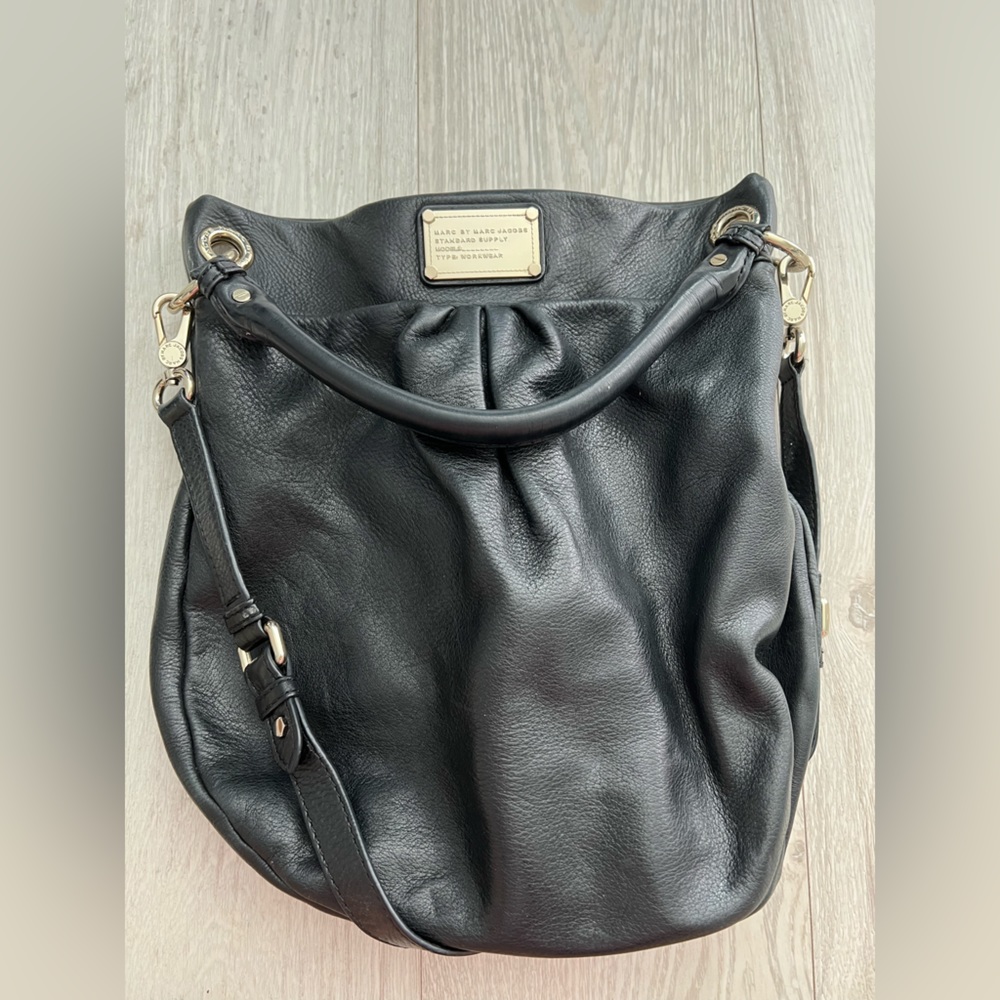 Marc Jacobs Shoulder Bag w/ Crossbody option